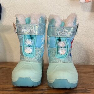 Frozen Kids' Blue Snow Boots